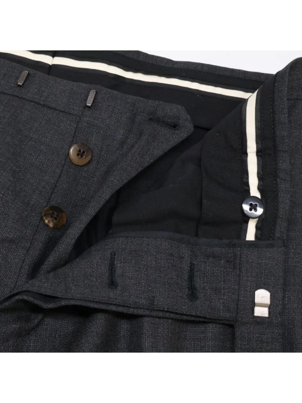 Gucci Wool Double Breasted Suit